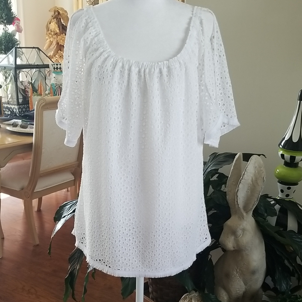 Lilly Pulitzer White Eyelet Scoop-Neck Tunic
